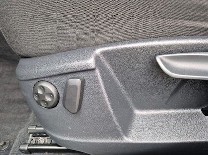 Volkswagen-Sharan