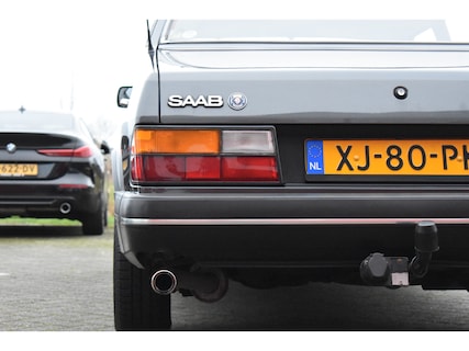 Saab-900