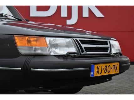 Saab-900