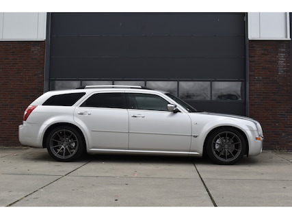 Chrysler-300C