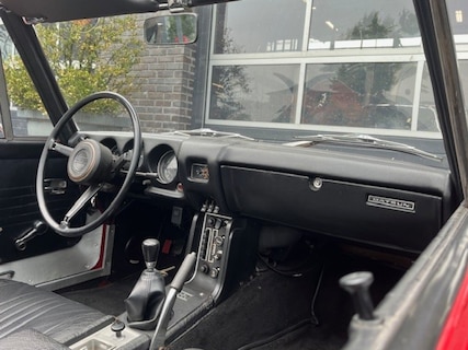 Datsun-1600