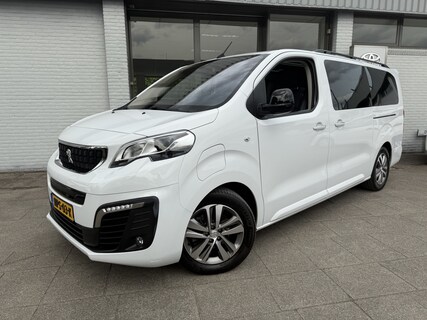 Peugeot-e-Traveller