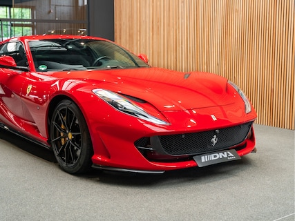 Ferrari-812 Superfast
