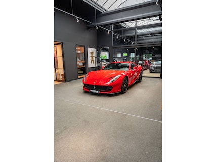 Ferrari-812 Superfast