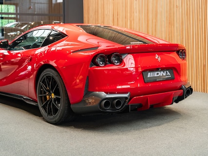 Ferrari-812 Superfast