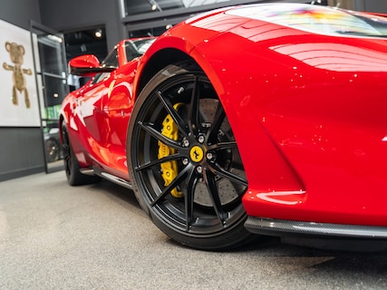 Ferrari-812 Superfast