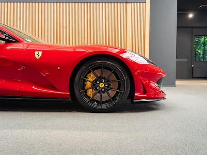 Ferrari-812 Superfast