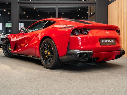 Ferrari-812 Superfast