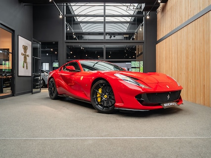 Ferrari-812 Superfast