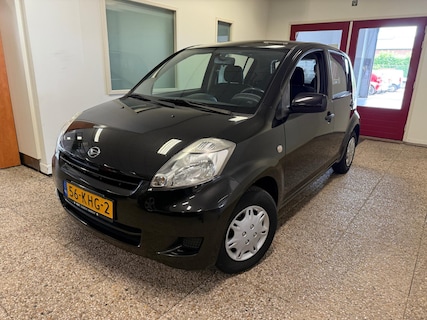 Daihatsu-Sirion