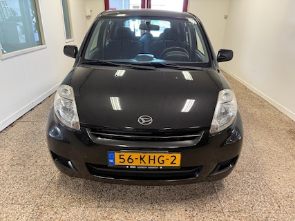 Daihatsu-Sirion