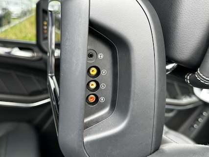 Mercedes-Benz-GLS