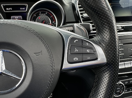 Mercedes-Benz-GLS