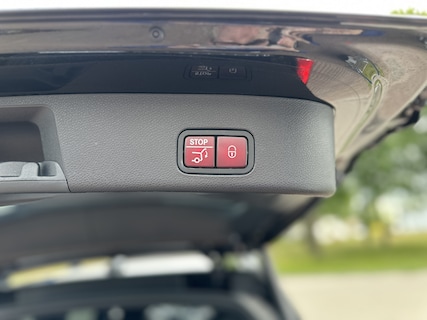 Mercedes-Benz-GLS