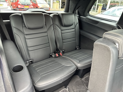 Mercedes-Benz-GLS