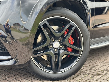 Mercedes-Benz-GLS