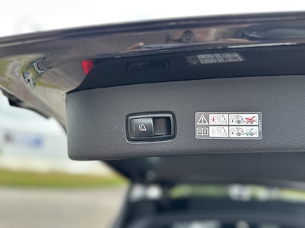 Mercedes-Benz-GLS