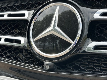 Mercedes-Benz-GLS