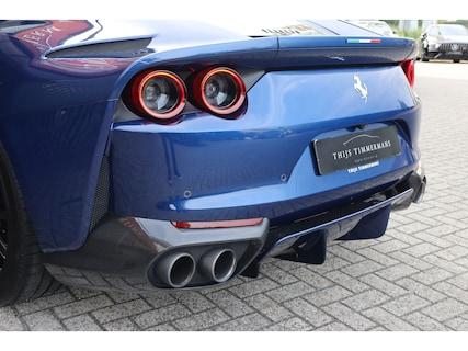 Ferrari-812 Superfast