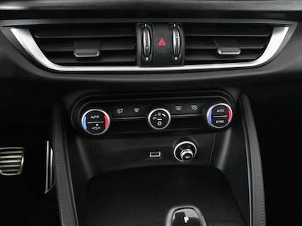Alfa Romeo-Stelvio