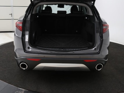 Alfa Romeo-Stelvio