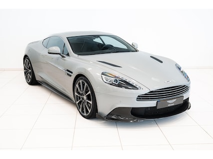 Aston Martin-Vanquish