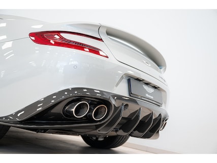 Aston Martin-Vanquish