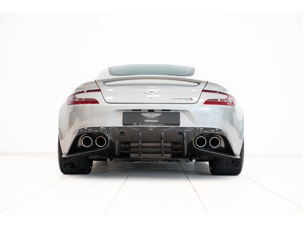 Aston Martin-Vanquish
