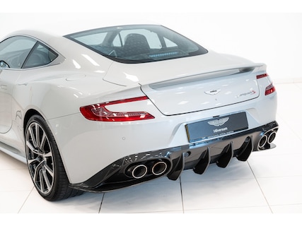 Aston Martin-Vanquish