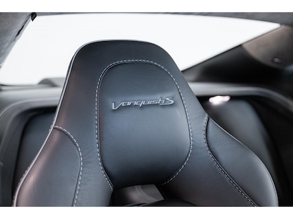 Aston Martin-Vanquish