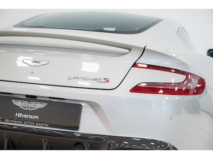 Aston Martin-Vanquish