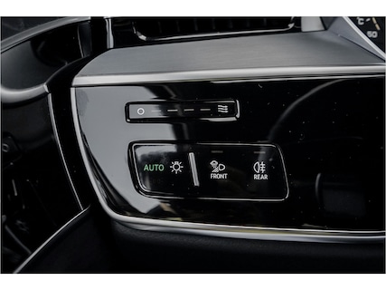 Audi-A8