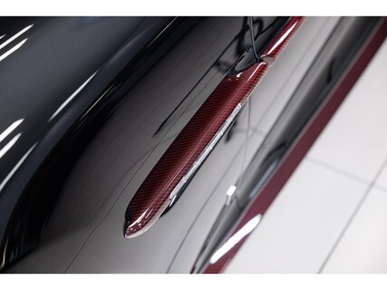 Aston Martin-Vanquish