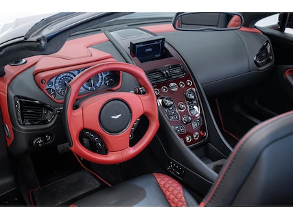 Aston Martin-Vanquish