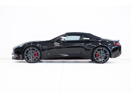 Aston Martin-Vanquish