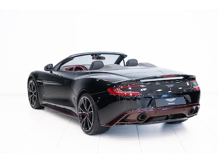 Aston Martin-Vanquish