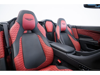 Aston Martin-Vanquish