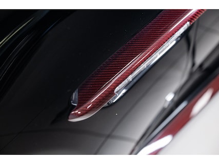 Aston Martin-Vanquish