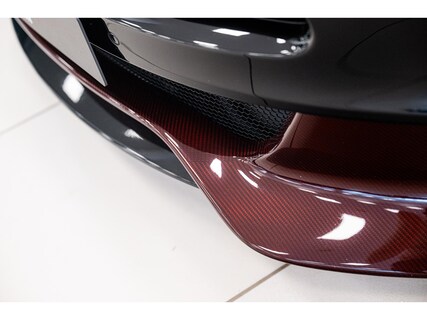 Aston Martin-Vanquish