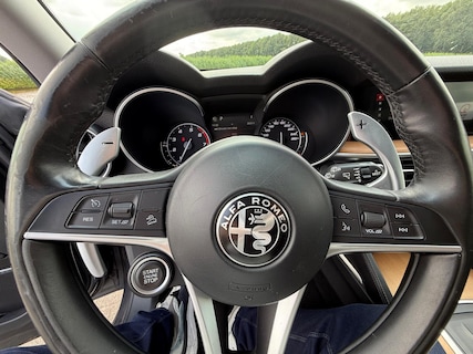 Alfa Romeo-Stelvio