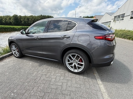 Alfa Romeo-Stelvio