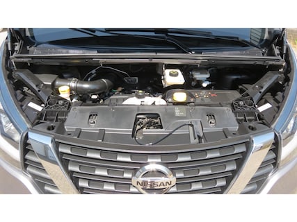 Nissan-NV300