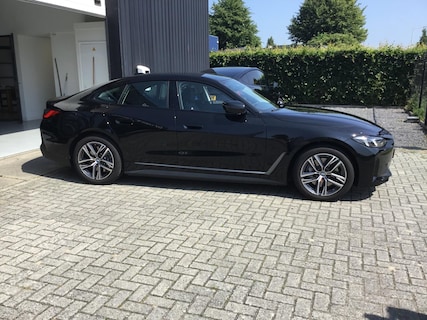 BMW-i4
