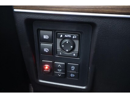 Toyota-Land Cruiser