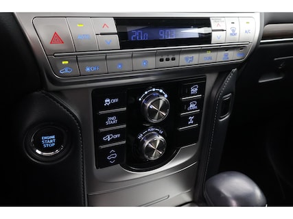 Toyota-Land Cruiser