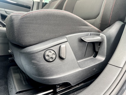 Volkswagen-Sharan