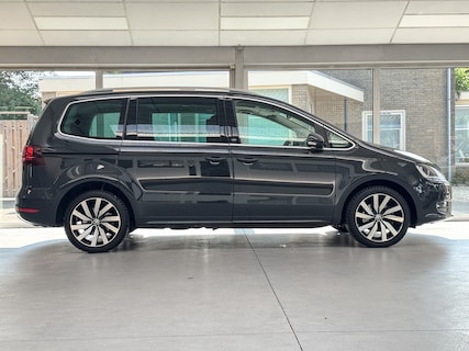 Volkswagen-Sharan