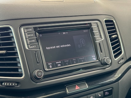 Volkswagen-Sharan