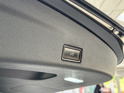 Volkswagen-Sharan