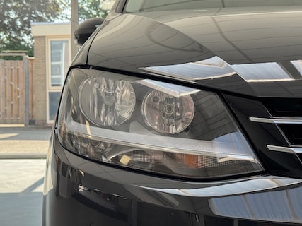 Volkswagen-Sharan